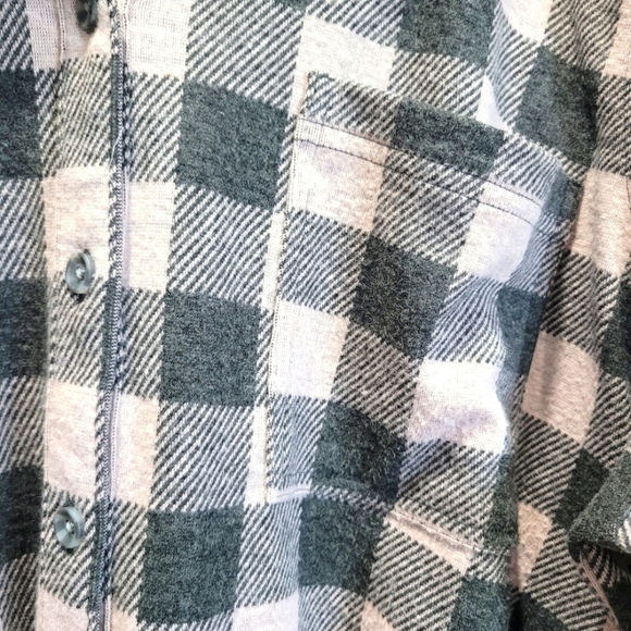 MAURICES Sz 2X Plus Size Buffalo Plaid Cozy Knit Flannel Button Down Shirt - Picture 4 of 6